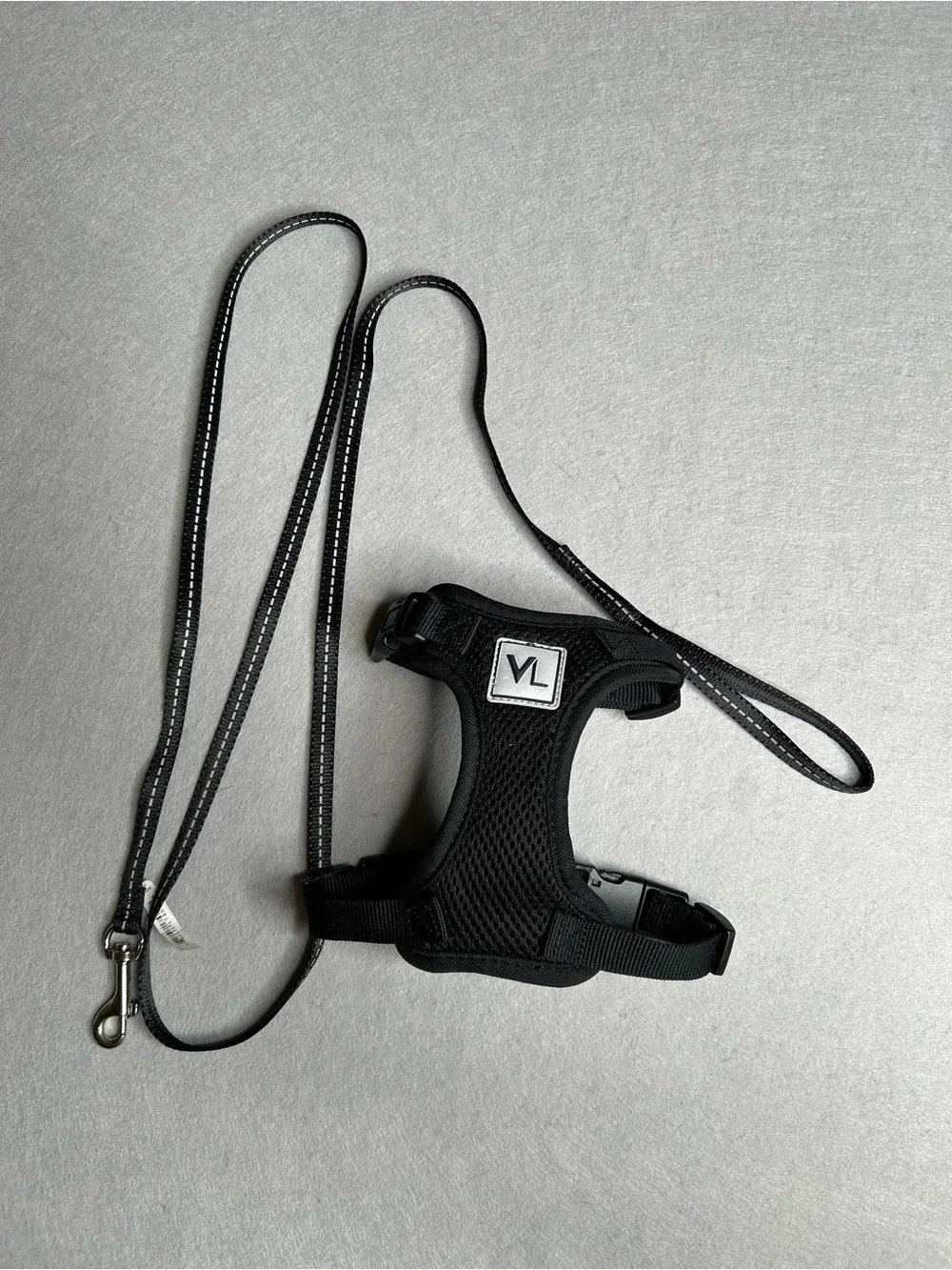 Vibrant Life VL Black Mesh Dog Harness Black Leash NWOT